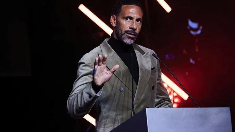 Rio Ferdinand indica quatro contratações para o Manchester United no verão