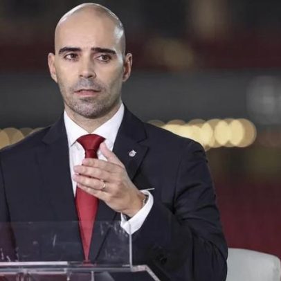 Manteigas pergunta se Benfica admite saída da SAD do mercado bolsista