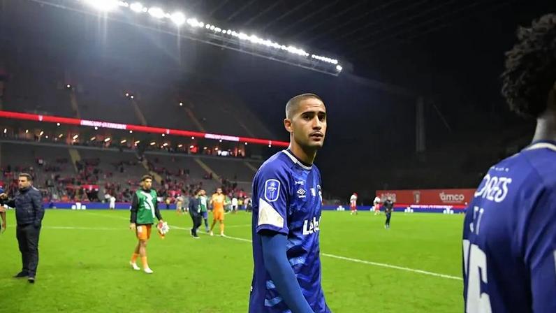 Henrique de Pedra e Cal ganha atenção com novo projeto