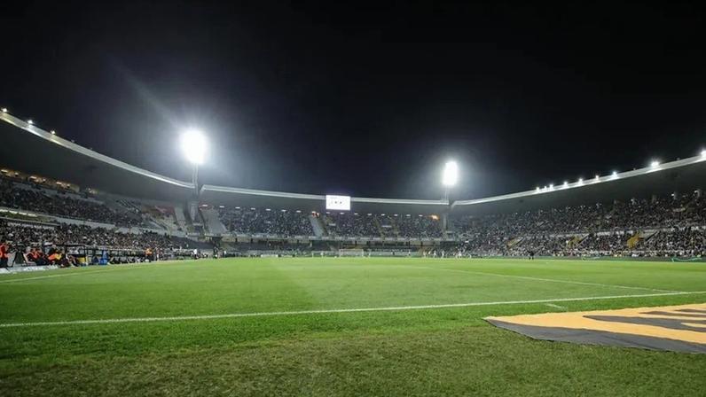 José Vieira de Castro exige respostas da SAD do V. Guimarães sobre dossiês