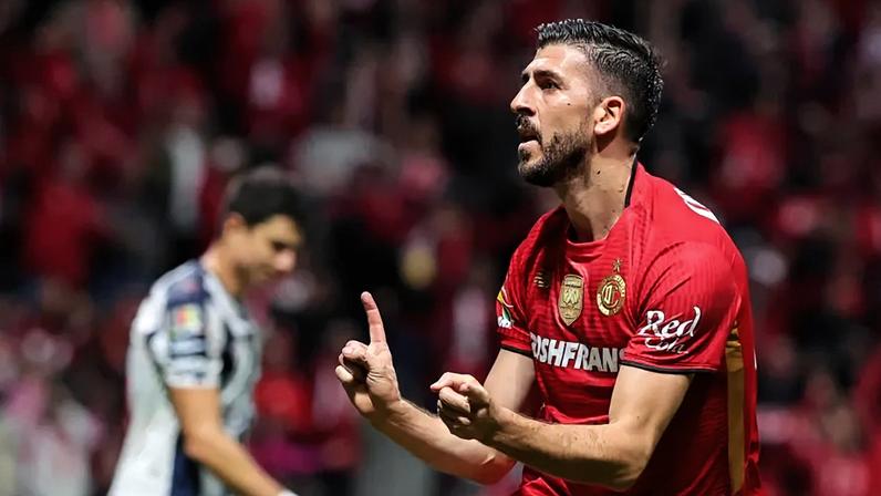 Paulinho fez uma assistência na 1.ª mão da semifinal