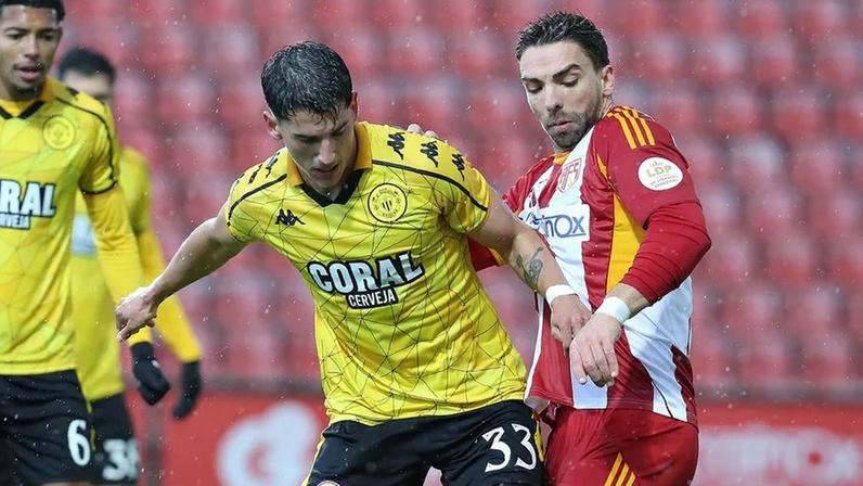 Tomané diz que o empate é frustrante, mas ajusta-se