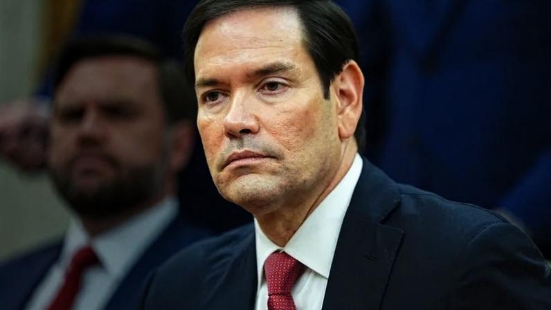 Marco Rubio lidera o Departamento de Estado