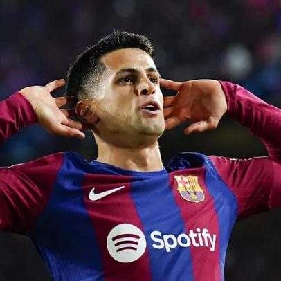 Cancelo mostra bom momento no Barcelona e desmente que estava acabado