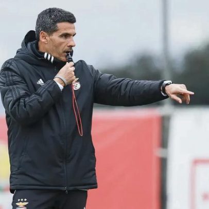 Nélson Veríssimo antevê dificuldades em Vizela e exige consistência defensiva