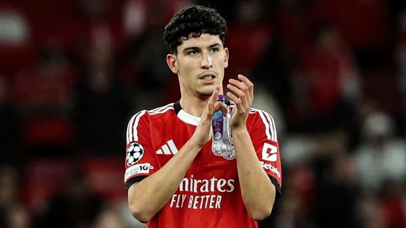 José Neto renova com o Benfica até 2031