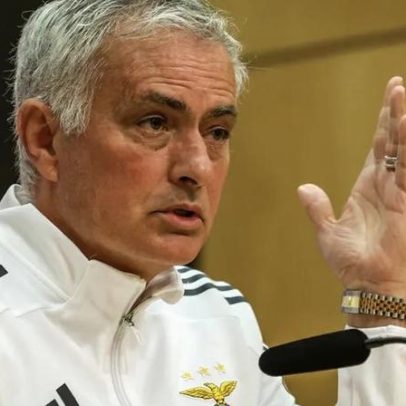 Conferência em directo de Mourinho antevê jogo com o Nacional