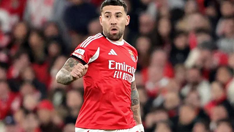 Otamendi vai completar 250 jogos na Liga