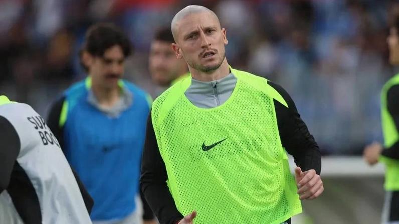 Nuno Santos aponta ao dérbi com o Benfica