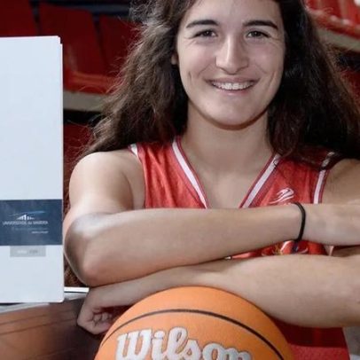 Maria Lopes conclui mestrado com 20 valores e foco no basquetebol e na academia
