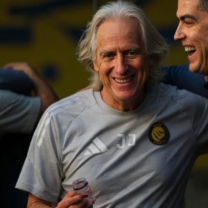 Cristiano Ronaldo teve dores de estômago e vomitou, diz Jorge Jesus