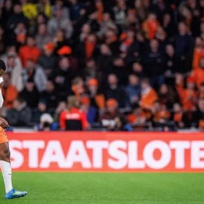 Dumfries motiva corrida a três entre clubes na Inglaterra