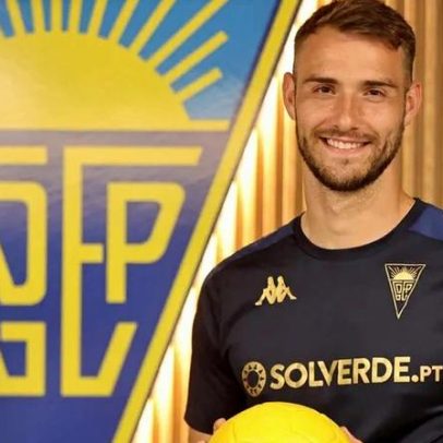 Ferro: sentia dor sempre que jogava