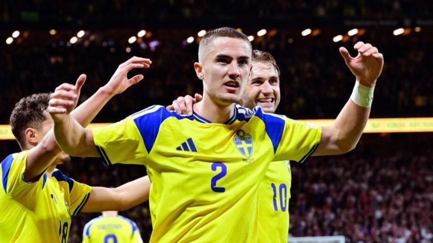 Lagerbielke derrama champanhe sobre o primeiro-ministro sueco