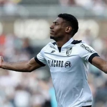 Vitória prova a força da equipa de Gustavo Silva durante a turbulência
