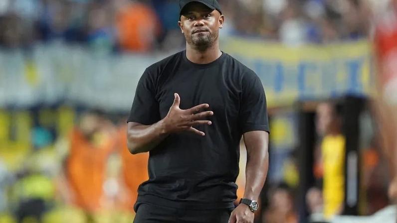 Max Eberl aborda o interesse de outros clubes em Kompany