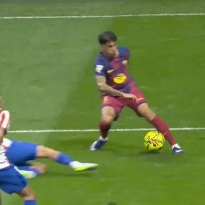 Cancelo deixa Almada e jogada leva ao golo da vitória do Barcelona frente ao Atlético