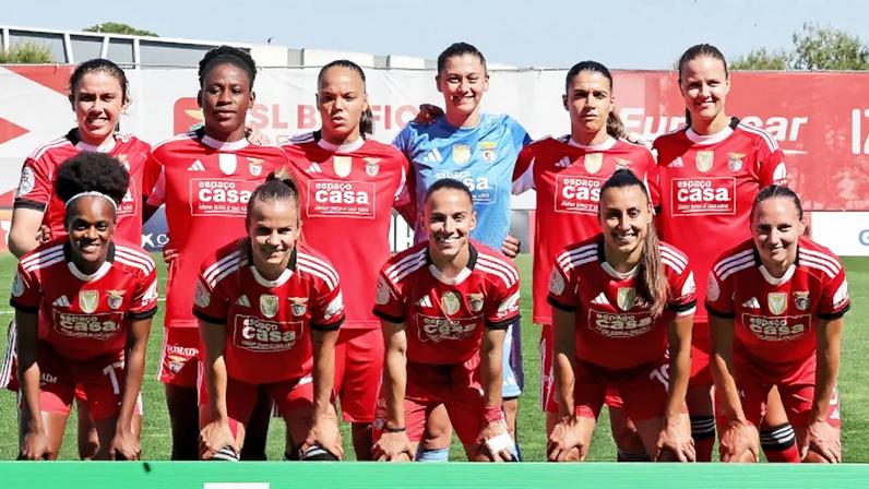 Benfica vence Torreense com bis de Diana Silva e aproxima-se do hexacampeonato