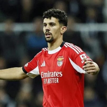 Tomás Araújo lesiona-se e dérbi com o Sporting fica em risco