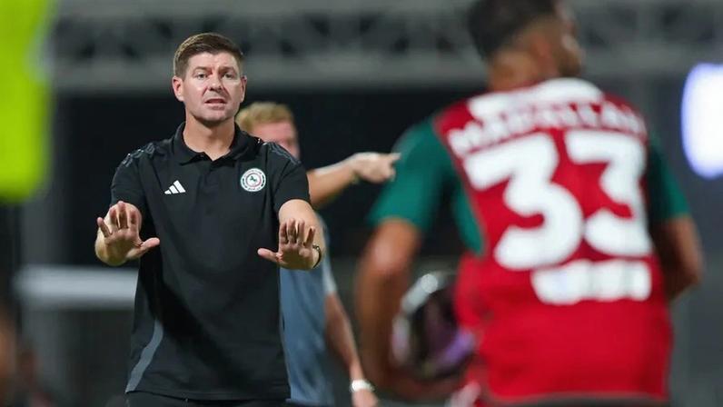 Gerrard e grandes da Arábia Saudita ficam acima da MLS, à sombra da Premier