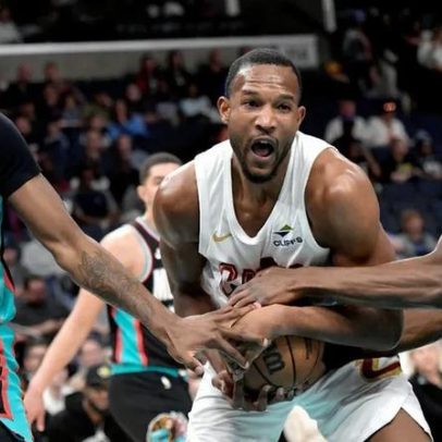 Grizzlies igualam recorde de maior número de triplos num jogo