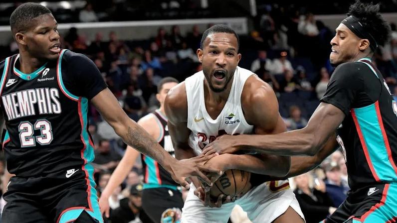 Grizzlies igualam recorde de maior número de triplos num jogo