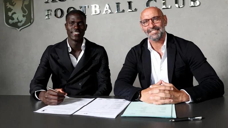 Amadou Onana, do Aston Villa, associado ao Manchester United