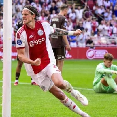 Weghorst avalia futuro enquanto Ajax entra no radar do Benfica