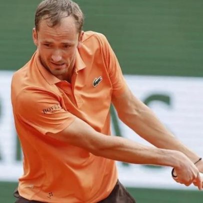 Berrettini derrota Medvedev no Masters 1.000 de Monte Carlo