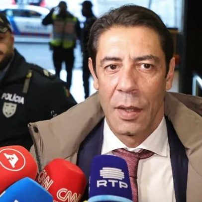 Rui Costa reúne-se com grupo parlamentar do PS