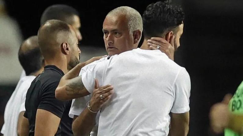Rúben Amorim mantém José Mourinho no Benfica por motivos de carreira e lealdade