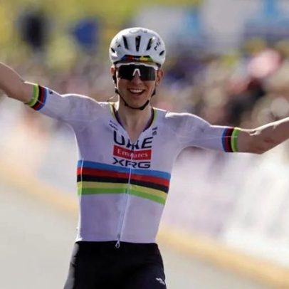 Dois portugueses com Pogacar na tentativa de vencer Paris-Roubaix pela primeira vez