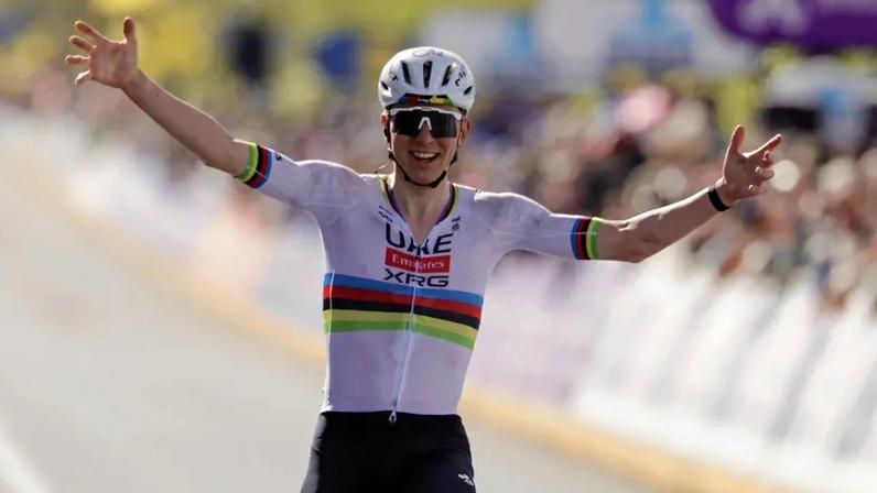 Dois portugueses com Pogacar na tentativa de vencer Paris-Roubaix pela primeira vez