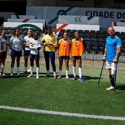 Visitas ilustres marcam treino da seleção feminina de futebol