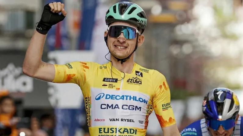 Paul Seixas continua a dominar a Itzulia