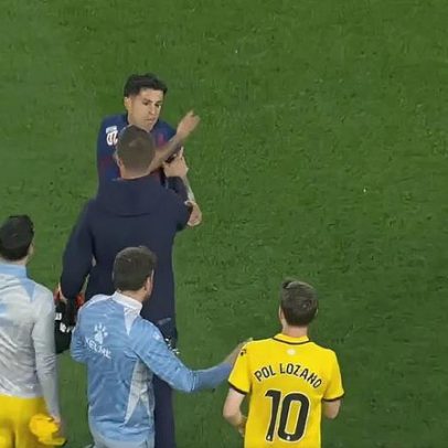 Lozano confronta Cancelo e dispara no final, destacando o respeito entre colegas