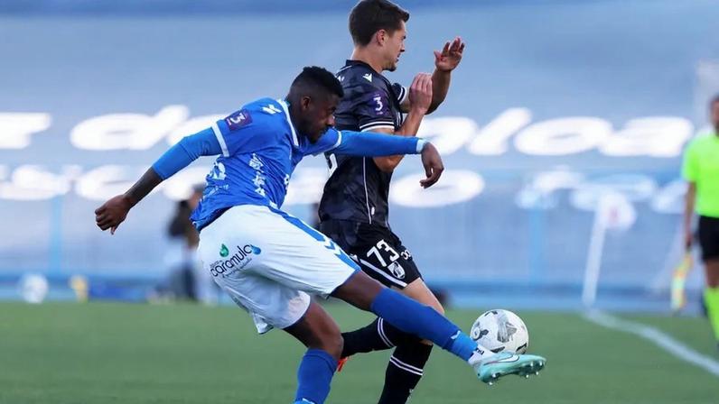 Belenenses empata com V. Guimarães B e falha liderança