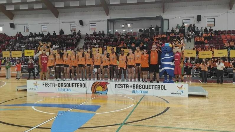 Lisboa vence sub-16 feminino de basquetebol e quebra domínio do Porto