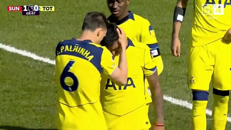 Romero sai lesionado durante o jogo Sunderland-Tottenham