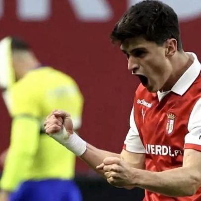 Pau Víctor recupera a aura numa semana decisiva