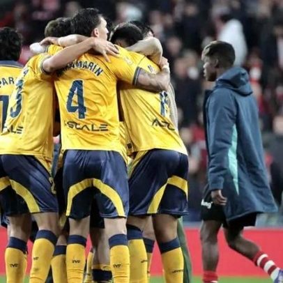 Villarreal vence no País Basco e consolida o 3º lugar