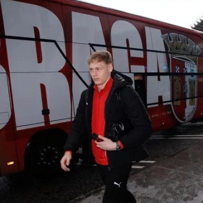 Sp. Braga regressa após o jogo, voo para Vigo e chega a casa às 3h