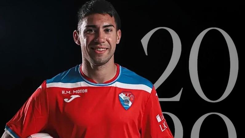 Agustín Moreira fica com contrato até 2029