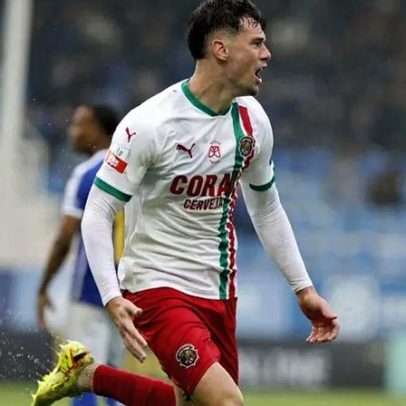 Adrian Butzke feliz no Marítimo após recuperar o seu futebol