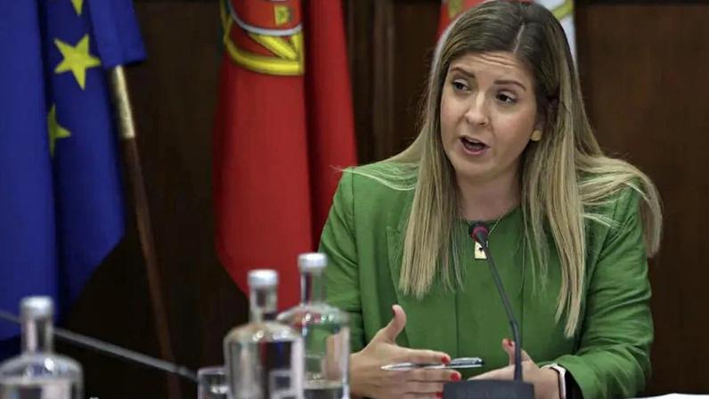 Governo reúne FPF e Liga em maio para criar clima mais propício no desporto