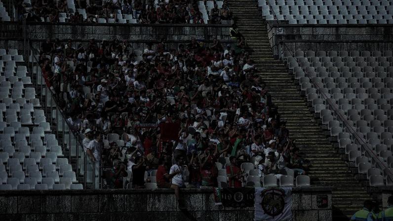 Bilhetes para viagem do Marítimo a Torres Vedras esgotados