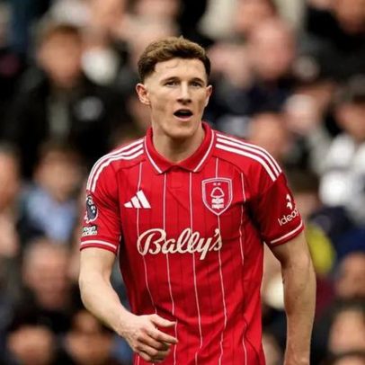 Jogador do Nottingham Forest falha jogo com o FC Porto por morte da mãe