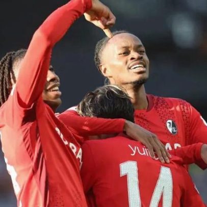 Friburgo vence Heidenheim e sobe na tabela