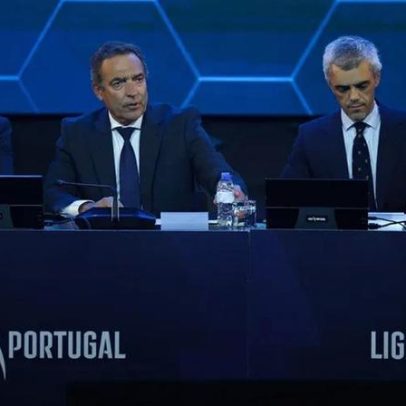 Reinaldo Teixeira negocia prolongar janela de transferências por uma semana