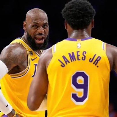 LeBron lidera os Lakers na vitória e faz história ao lado do filho
